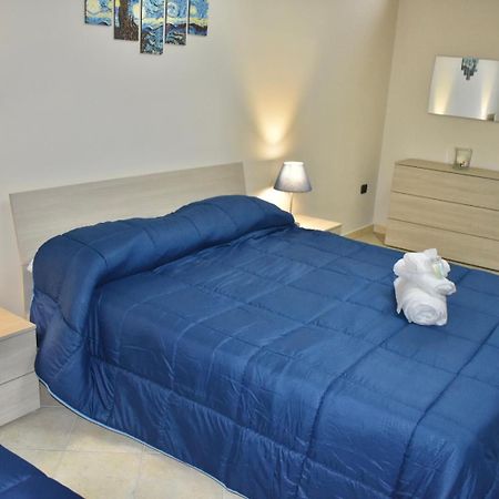 B&B Notte Stellata Frattamaggiore Camera foto